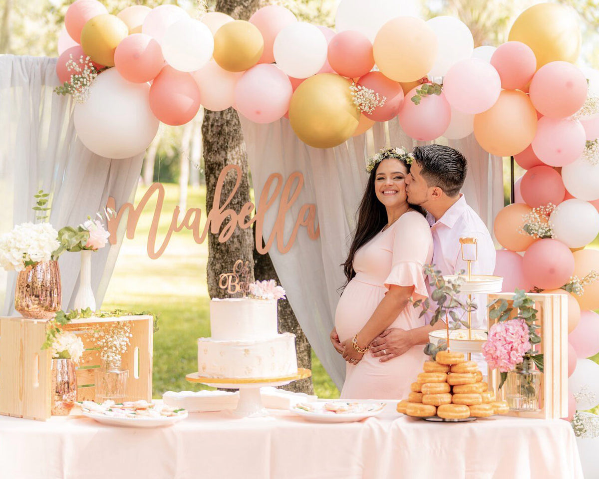 Flowers and decorations for baby showers