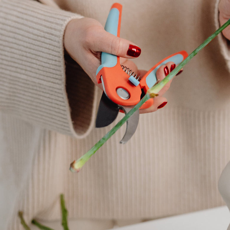 Cutting flower stems diagonally