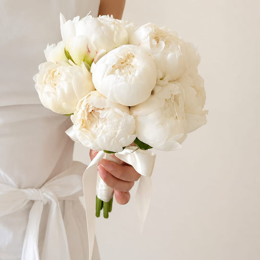 Best Peonies for Wedding Flowers: A Guide to Choosing the Perfect Blooms
